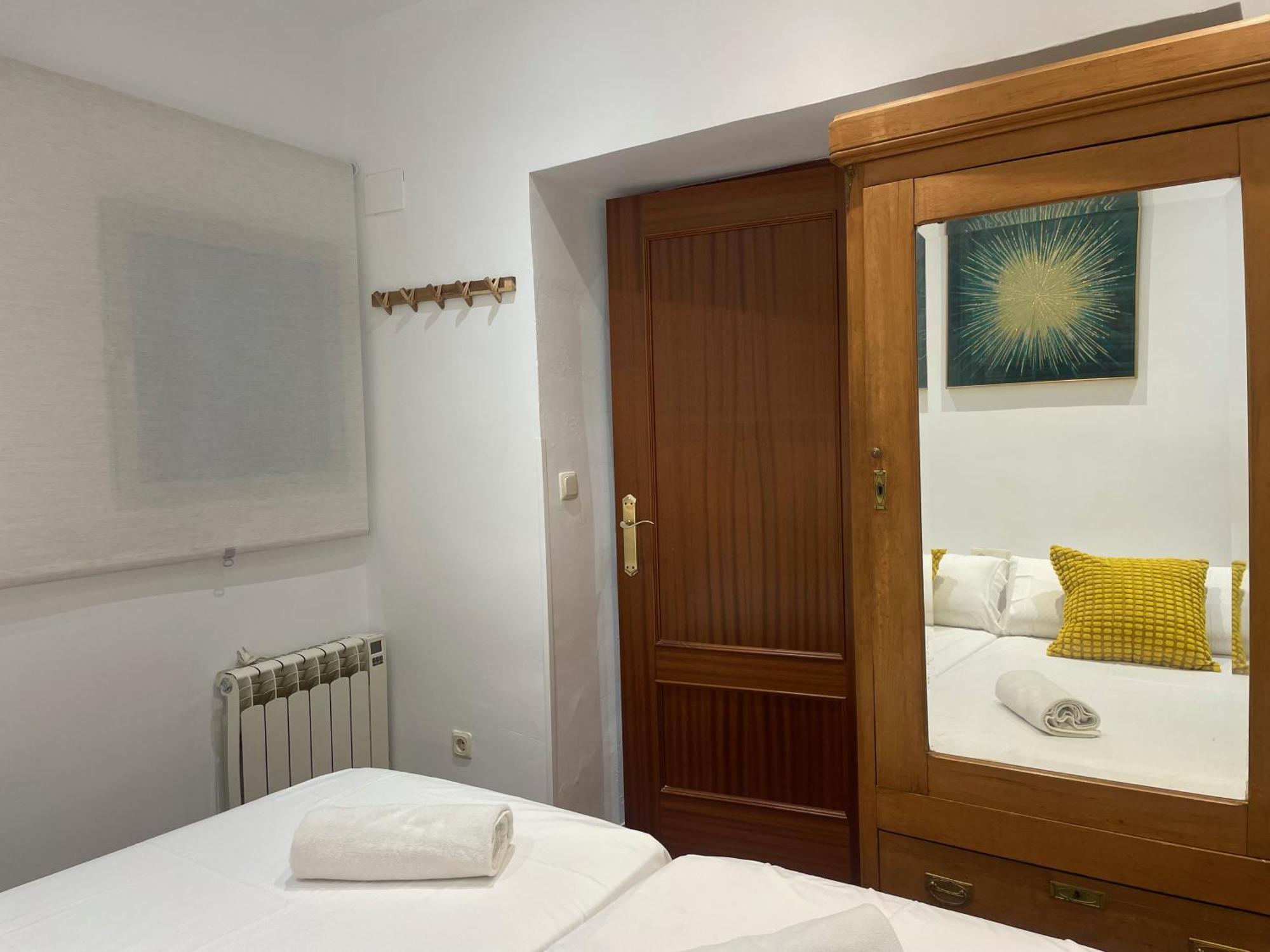 Apartamentos Inside Paseo De Los Tristes Granada Quarto foto